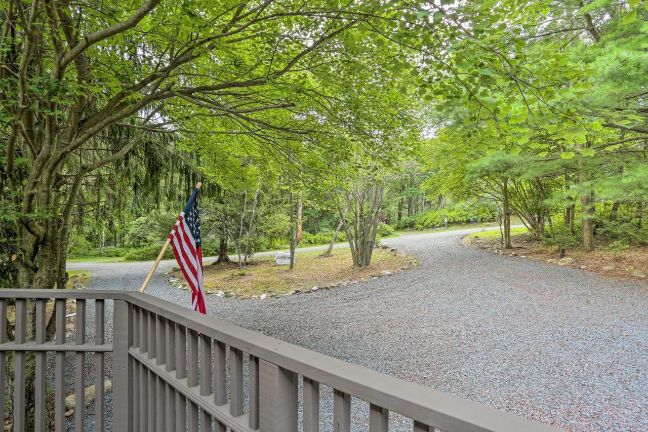Serene Long Pond Home With Game Room And Beach Access! Εξωτερικό φωτογραφία